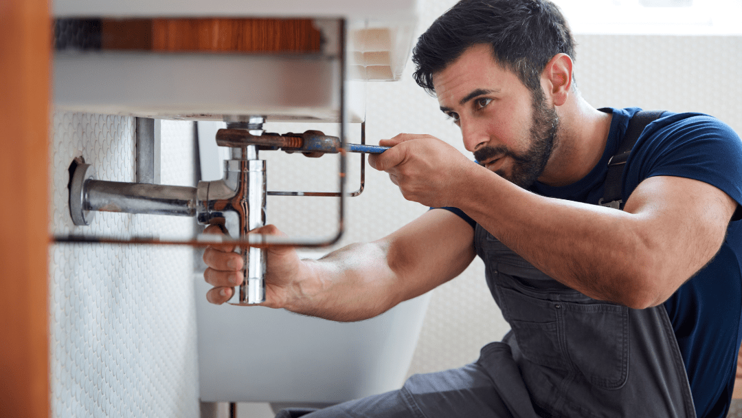 Comment choisir un plombier à Paris en fonction de vos besoins ?